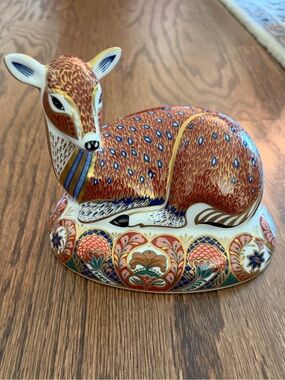 Royal Crown Derby “Resting Doe” Bone China Figurine/Paperweight